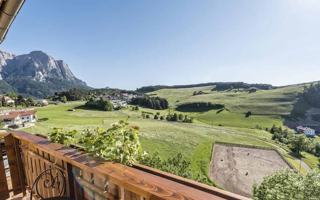 Hotel Alpenflora Castelrotto Dış mekan fotoğraf